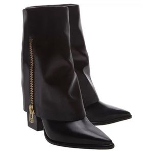 Black Boots Arezzo